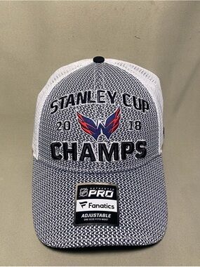Washington Capitals 2018 Stanley Cup Champs Fanatics Authentic Pro Trucker  Cap